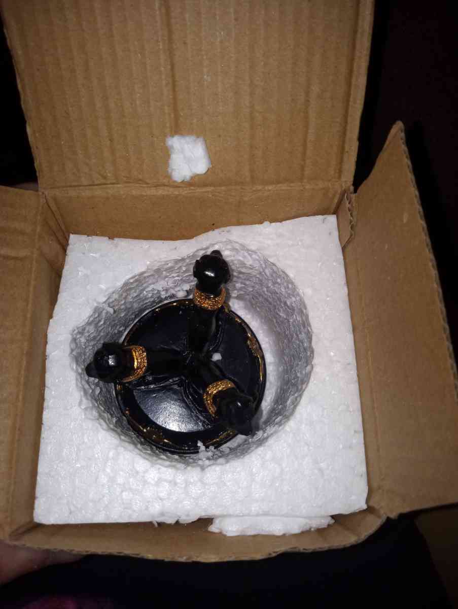 glass artifacts of a cat - Weatherly, Pennsylvania