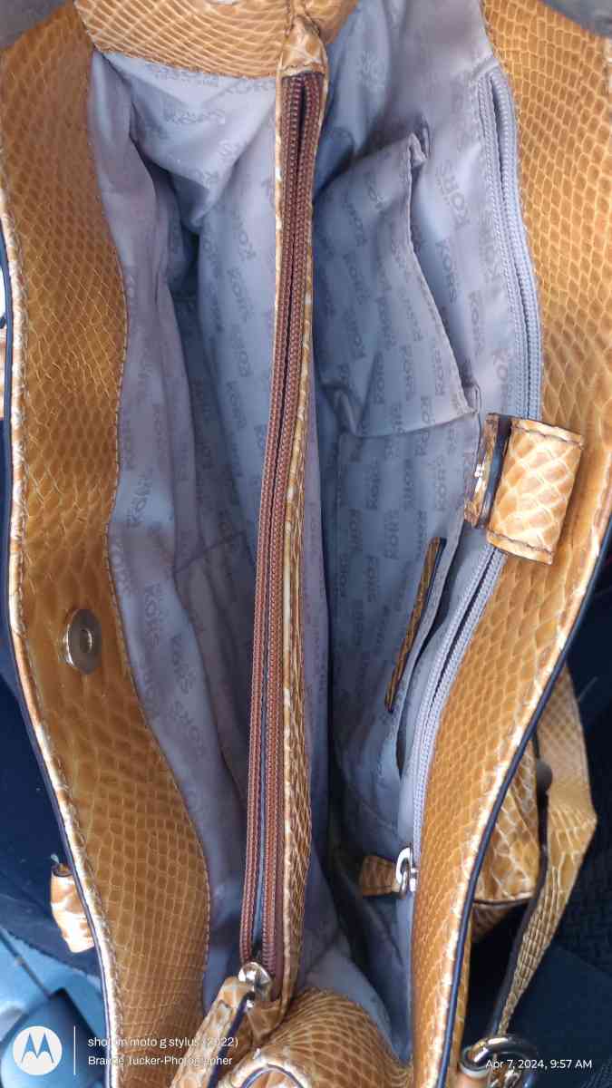 Real Michael kors alligator skin yellow purse - Greenville, Texas - FleaMarketBay