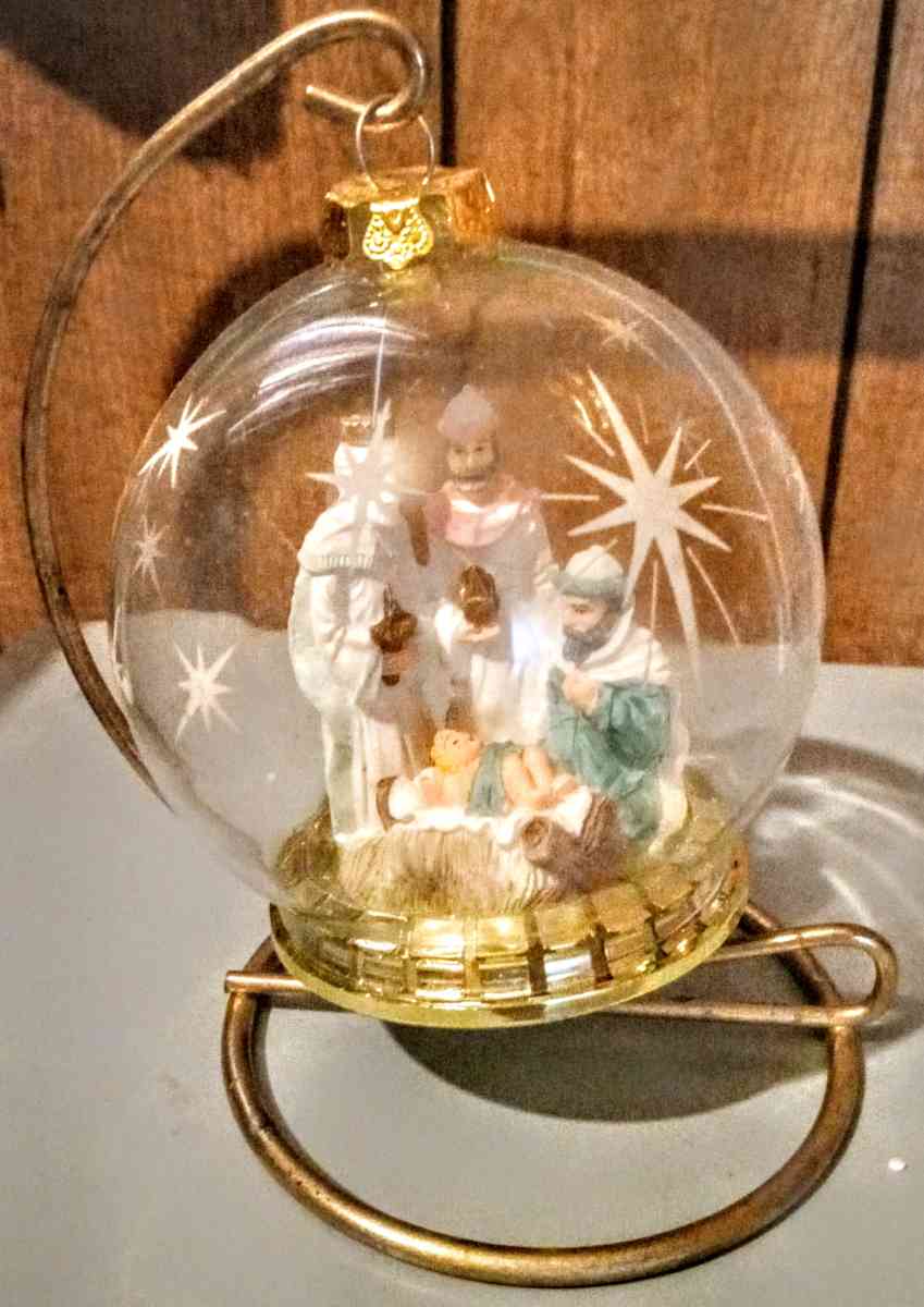 Three Kings Ornament with Stand - Muldrow, Oklahoma - FleaMarketBay
