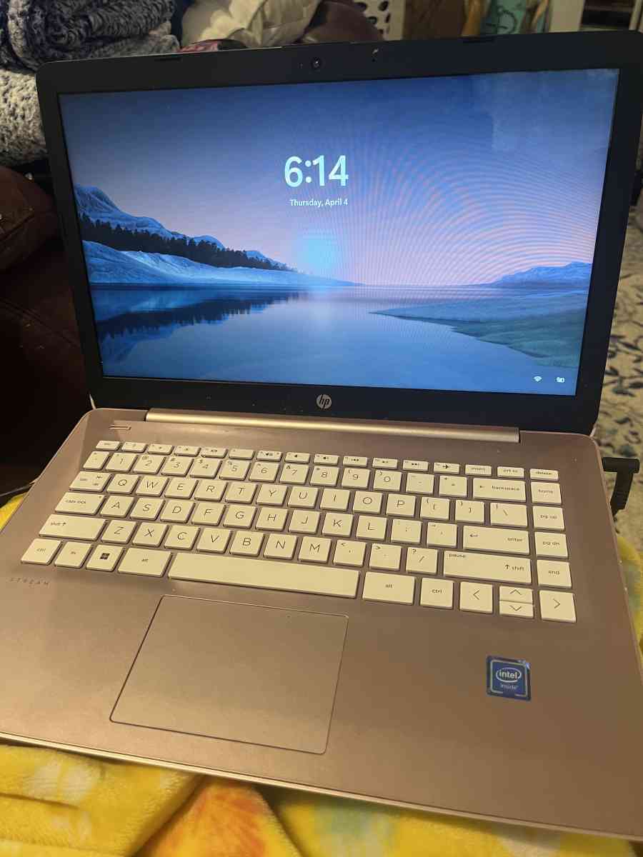 pink HP laptop - Loganville, Georgia - FleaMarketBay