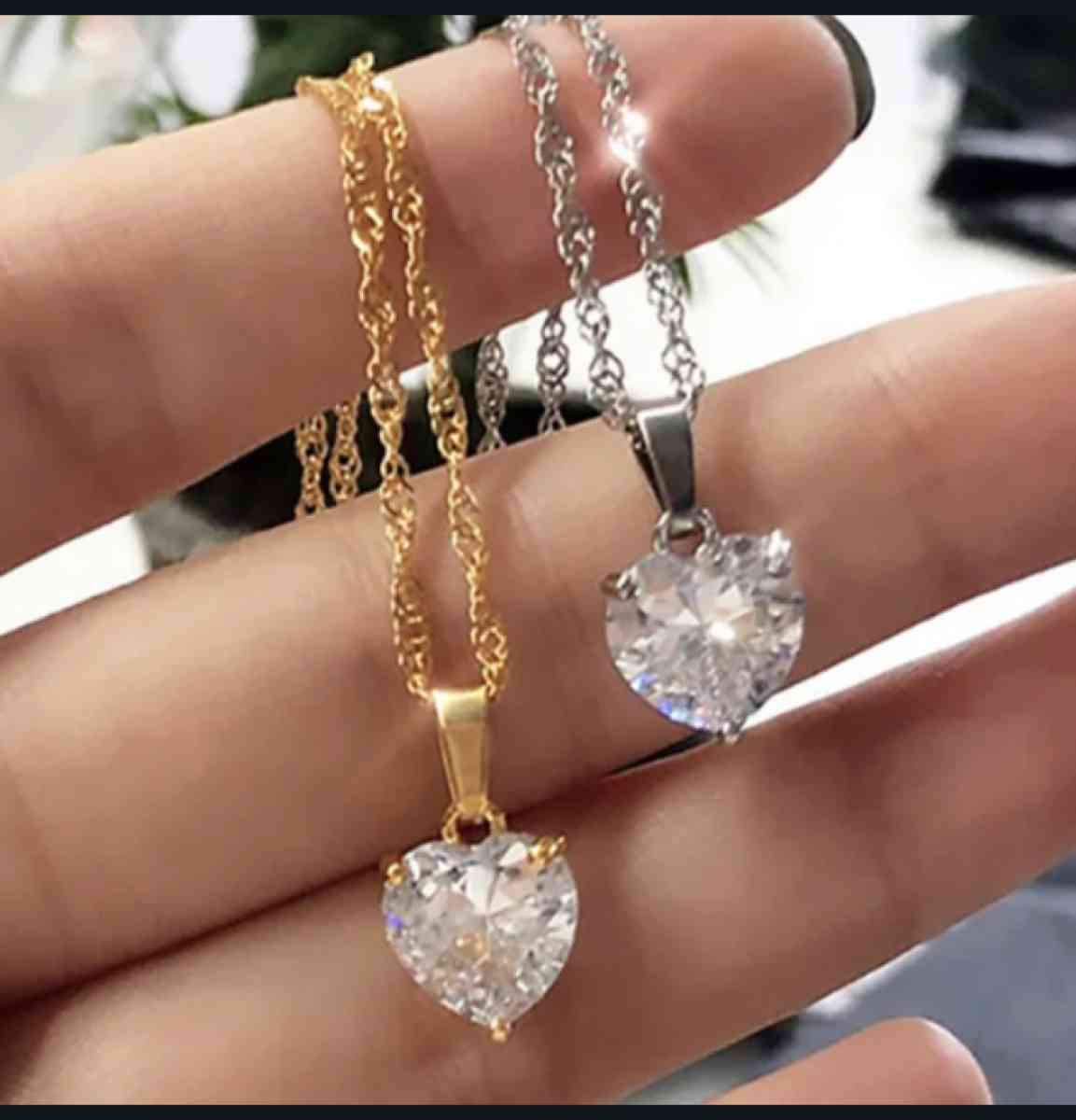 GOLD OR SILVER NECKLACES - Alliance, Ohio