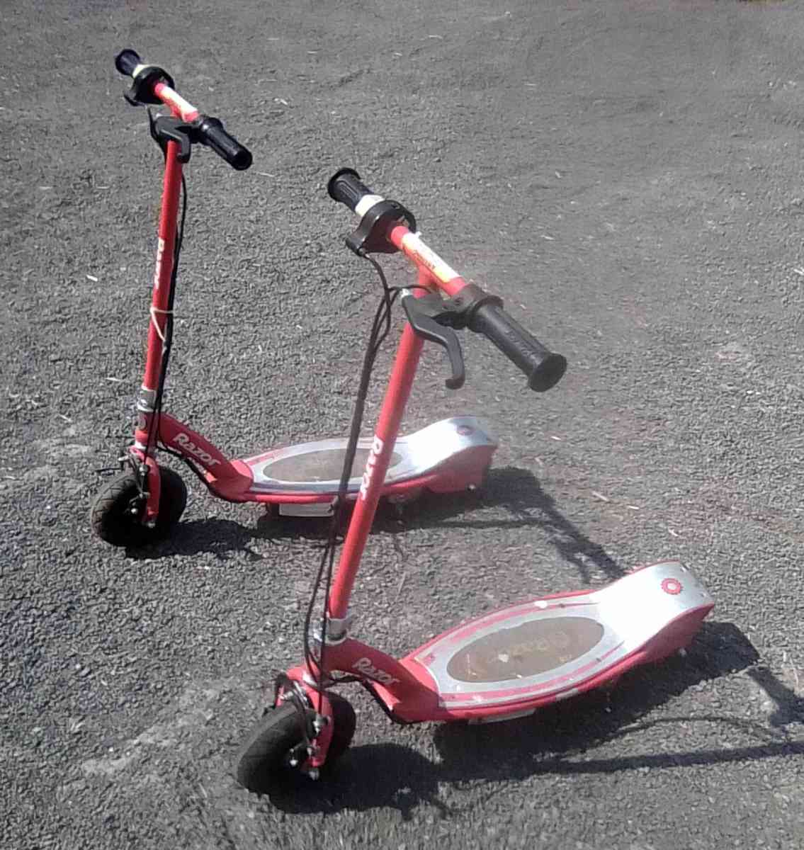 electric razer scooters - Hamilton, Ohio - FleaMarketBay