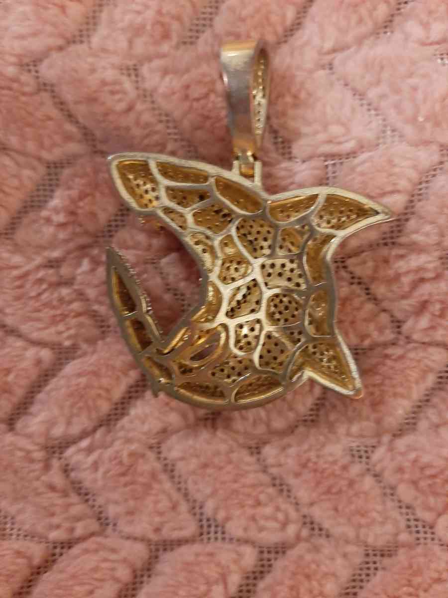 Faux SHARK PENDANT - Dover, Arkansas - FleaMarketBay