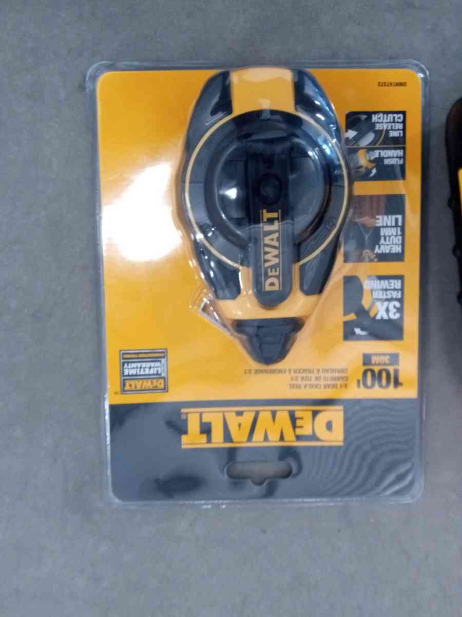 the chalk reel and orange chalk DeWalt - Belmont, California - FleaMarketBay