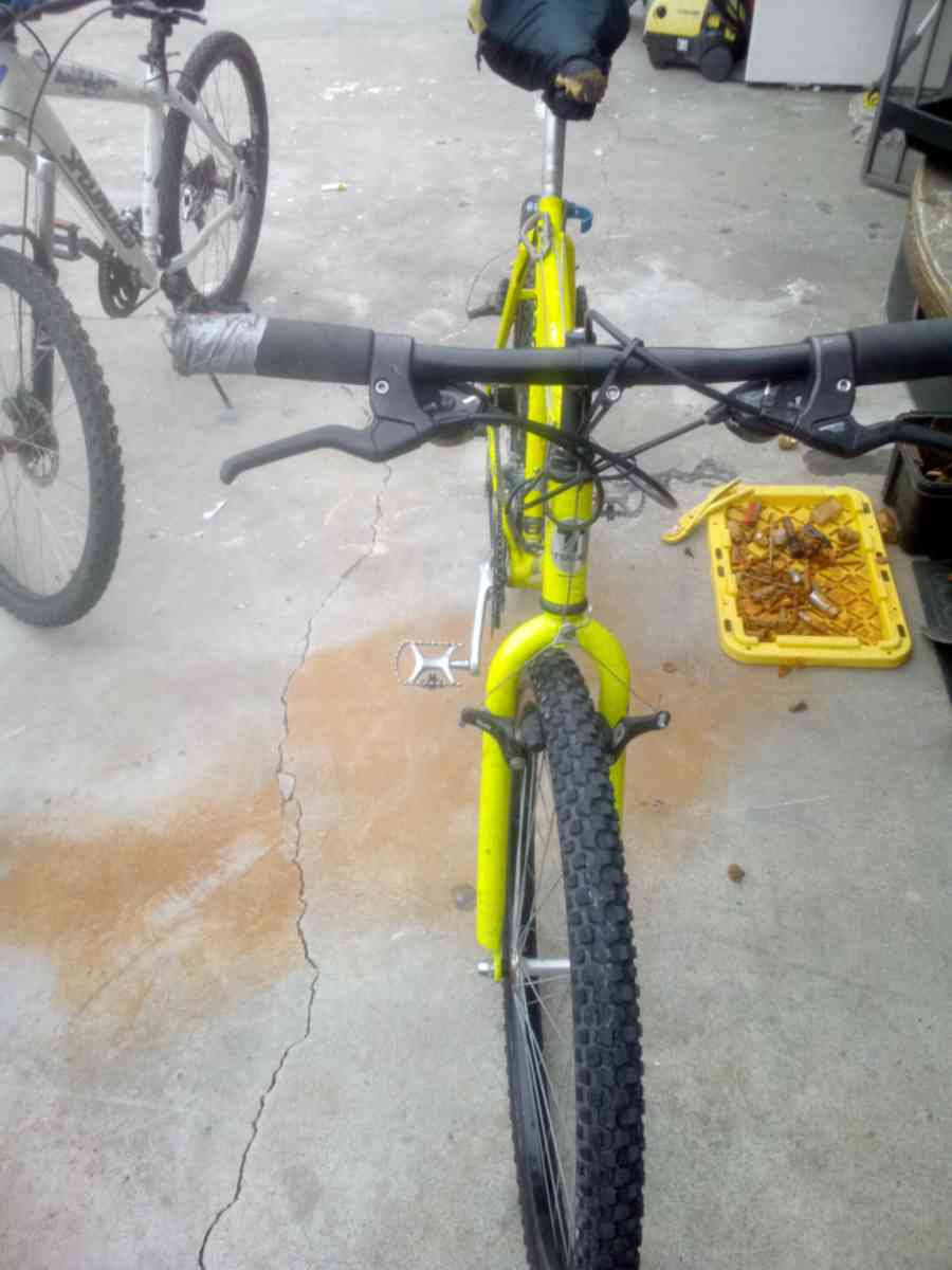 26in Trek bike - Colton, California