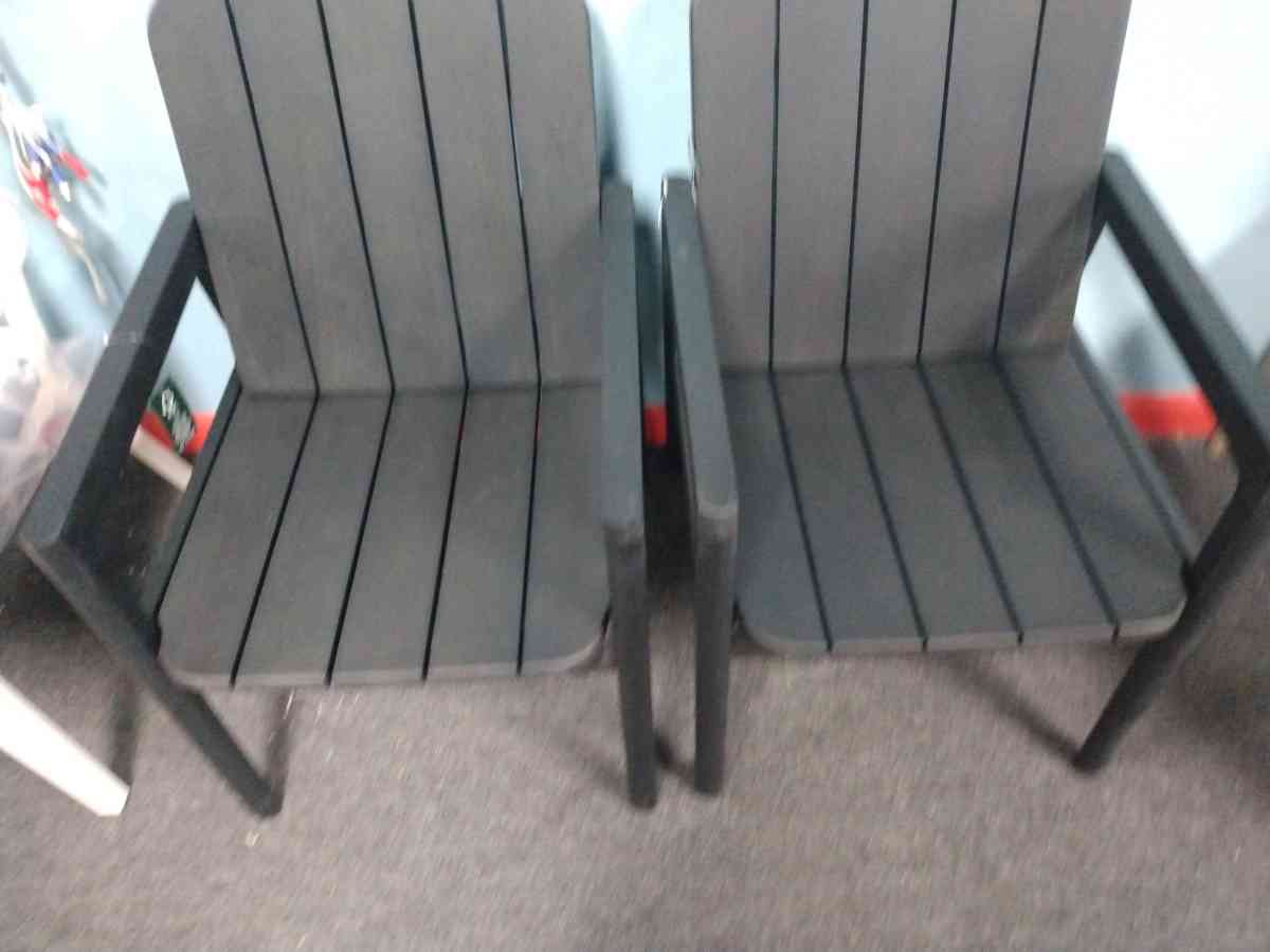 outside furniture - Sacramento, California - FleaMarketBay