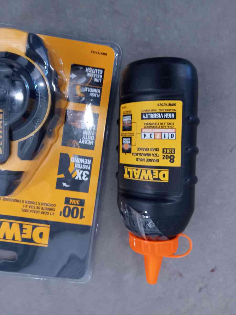 the chalk reel and orange chalk DeWalt - Belmont, California - FleaMarketBay