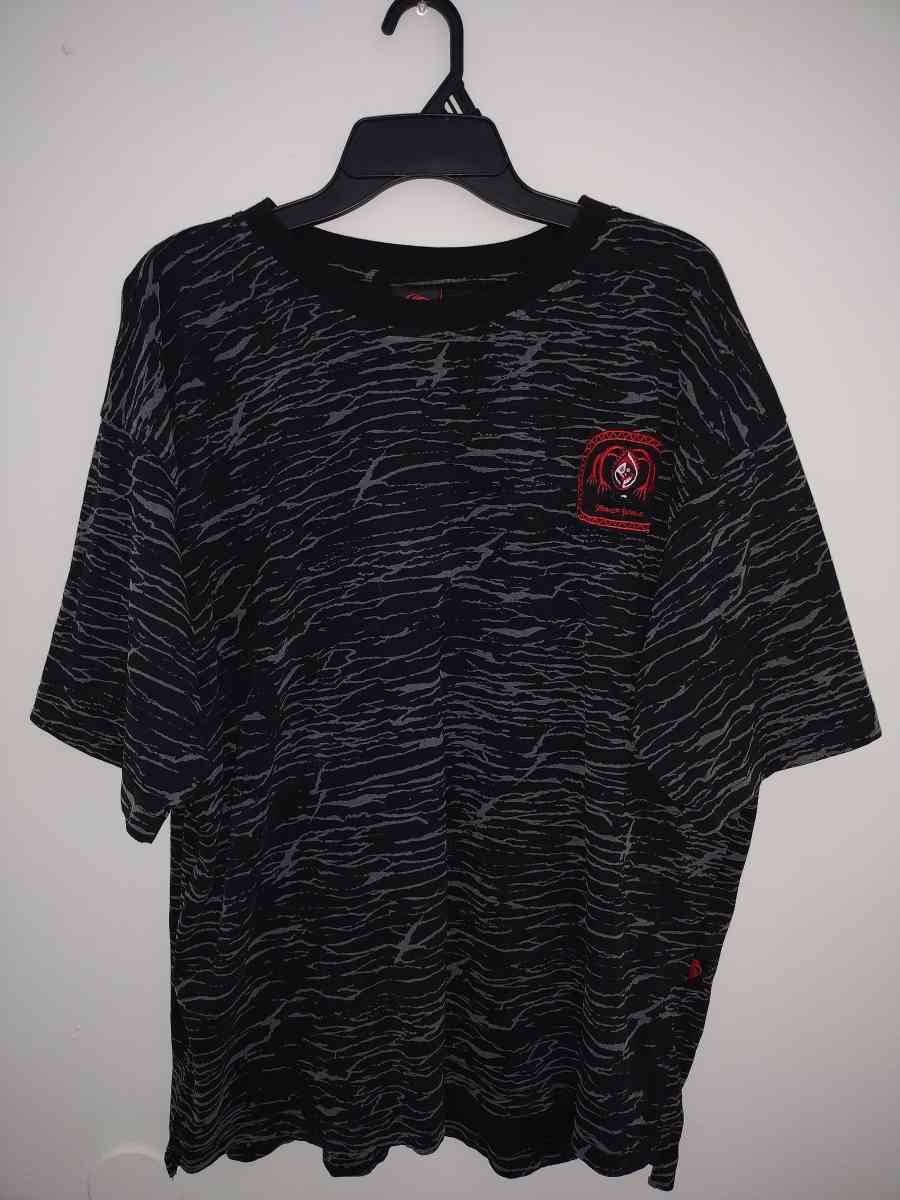 Quiksilver x Stranger Things Lovers Lake TShirt MENS SIZE L - Jacksonville, Florida - FleaMarketBay