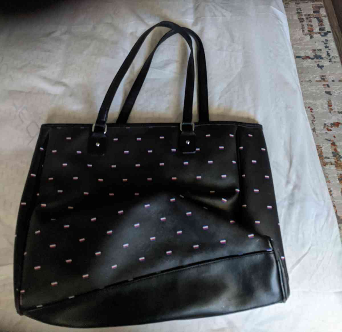 Tommy Hilfiger Purse - El Centro, California - FleaMarketBay