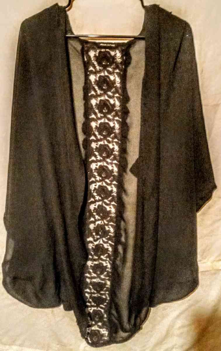 JellaCouture Black Sheer Lace Cover Up - Muldrow, Oklahoma - FleaMarketBay