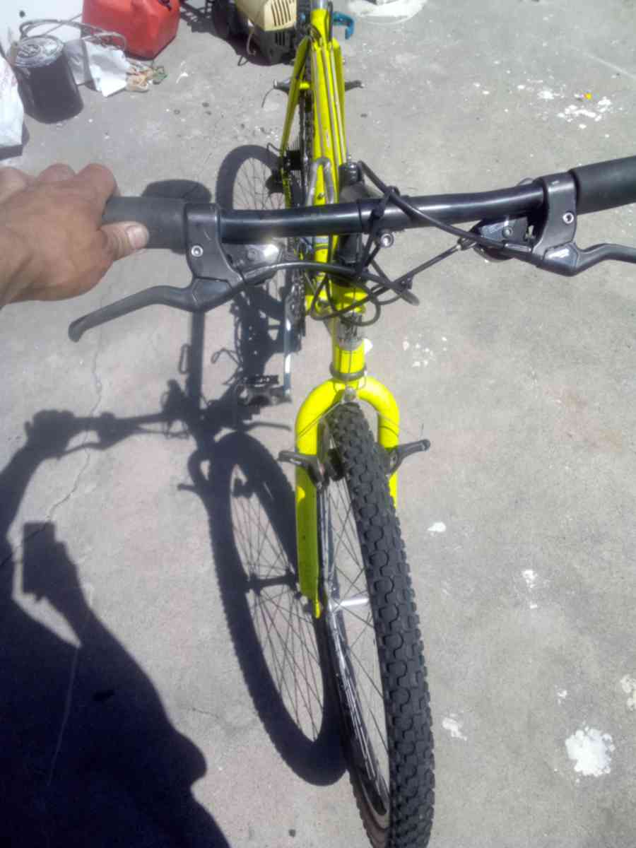 26in Trek bike - Colton, California - FleaMarketBay