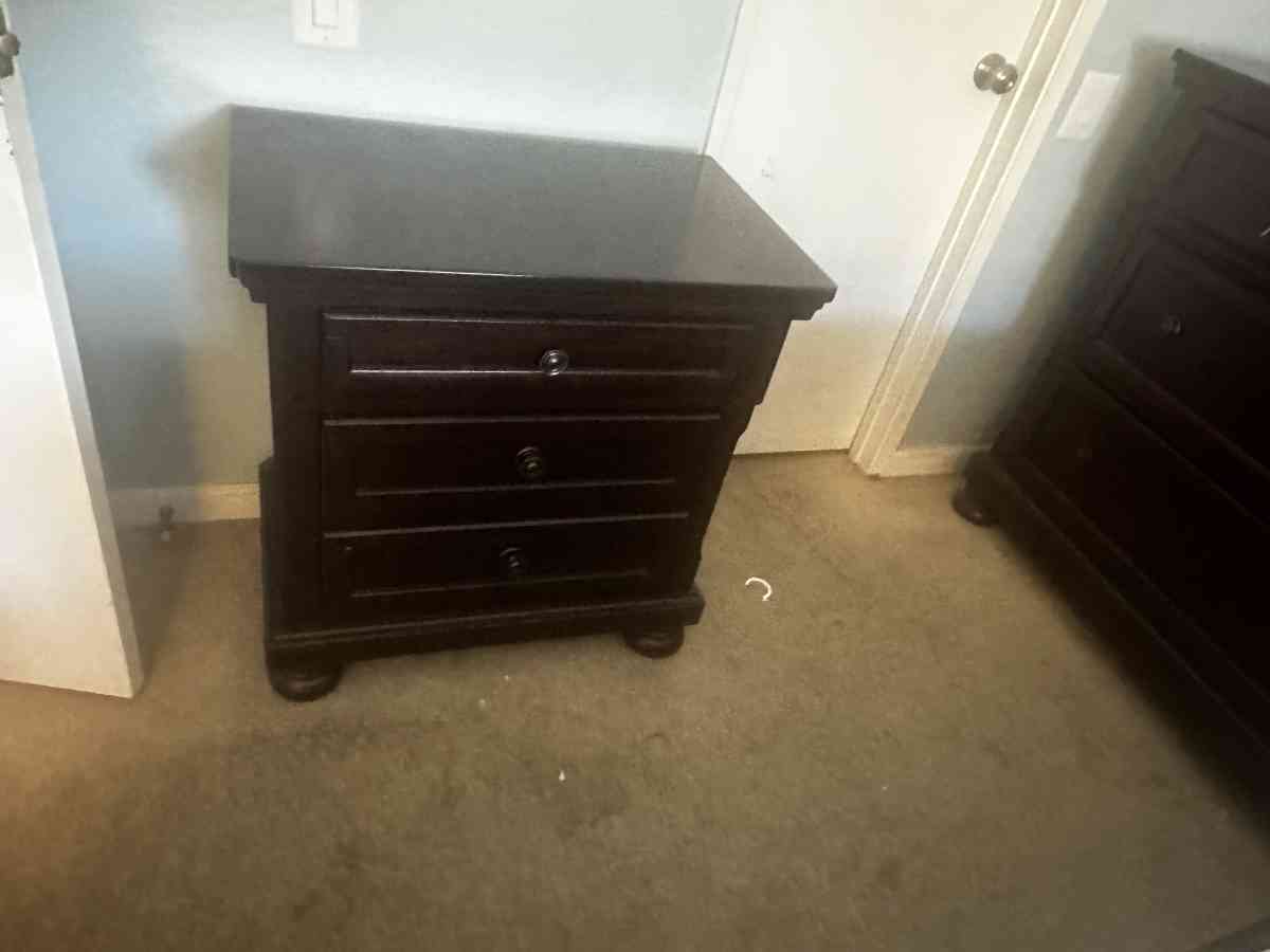 New Ashley 5PCS  Bedroom set - San Jose, California - FleaMarketBay