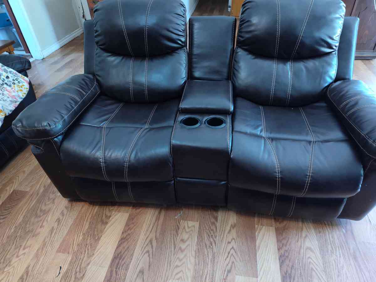 sala de vinil - Freeport, Texas - FleaMarketBay