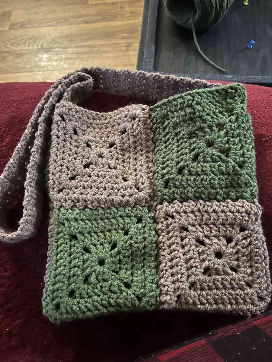 handmade crochet bags - Rockford, Illinois - FleaMarketBay