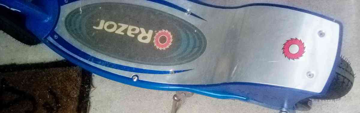 Razor Scooter - Sulphur, Louisiana - FleaMarketBay