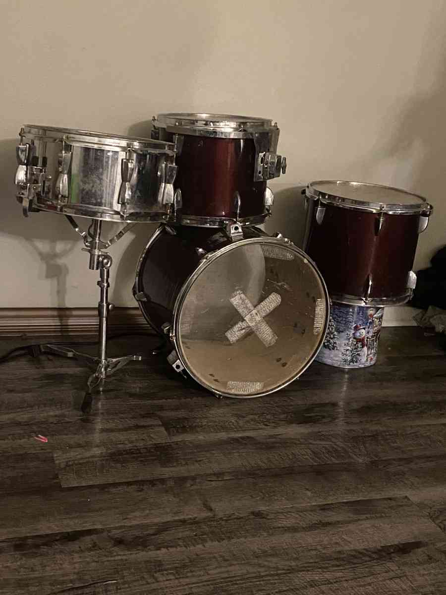 drum set - Amarillo, Texas - FleaMarketBay