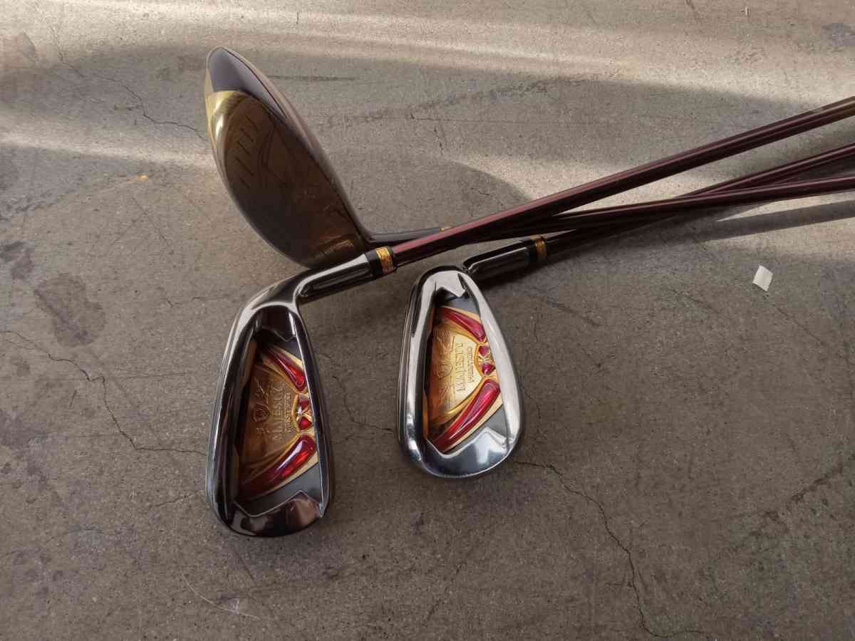 golf clubs
