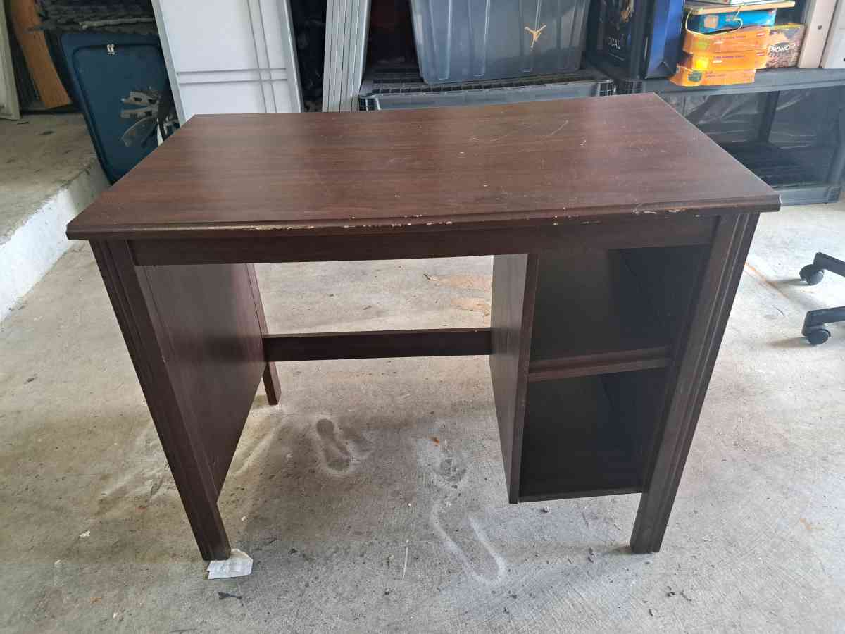 wood desk top - Fort Lauderdale, Florida - FleaMarketBay