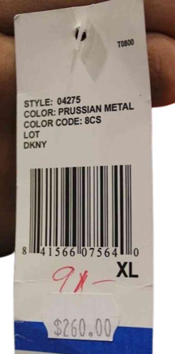 Dkny Womens Navy Button Up Coat SZ XL - Chicago Heights, Illinois