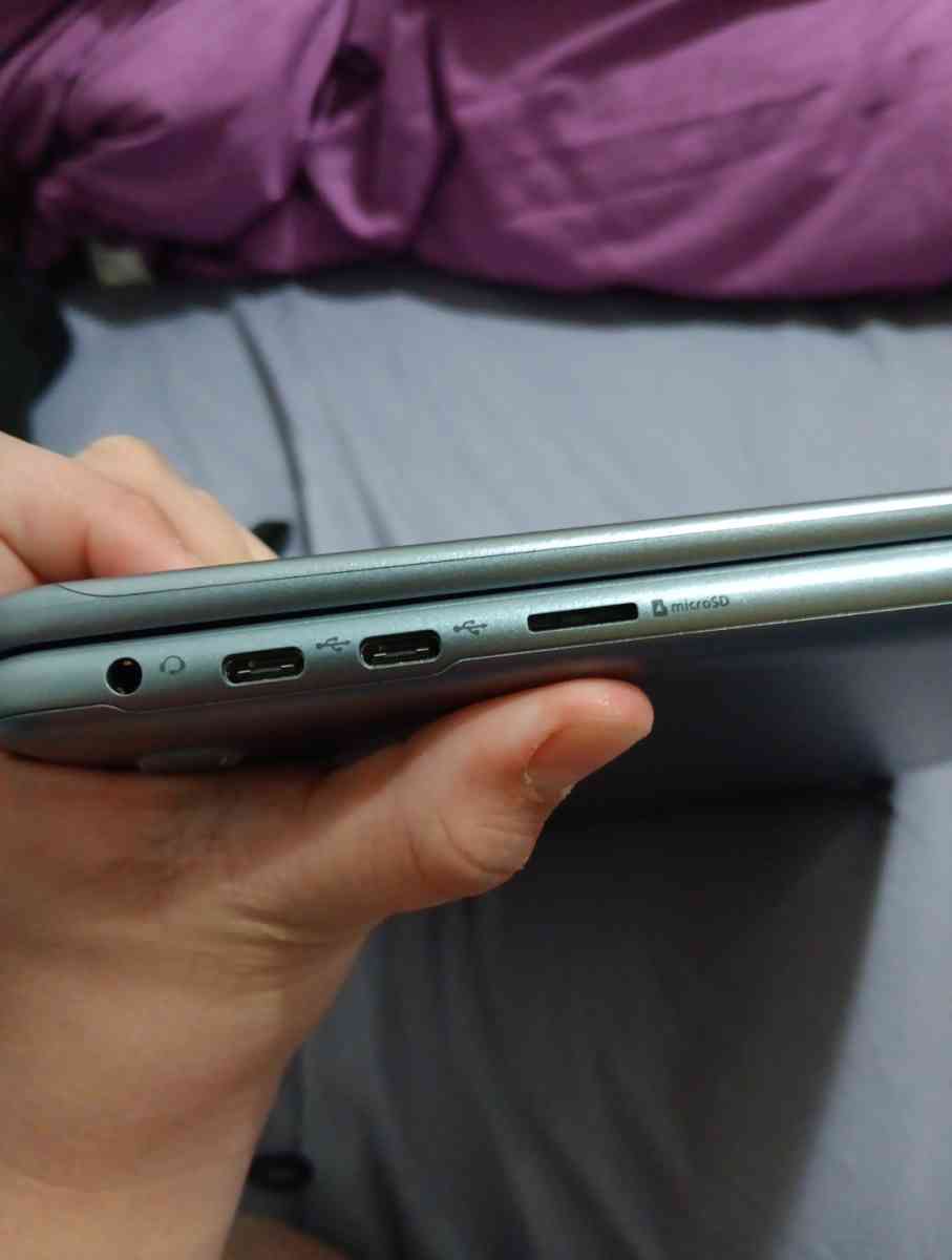 samsung laptop - Inwood, New York - FleaMarketBay