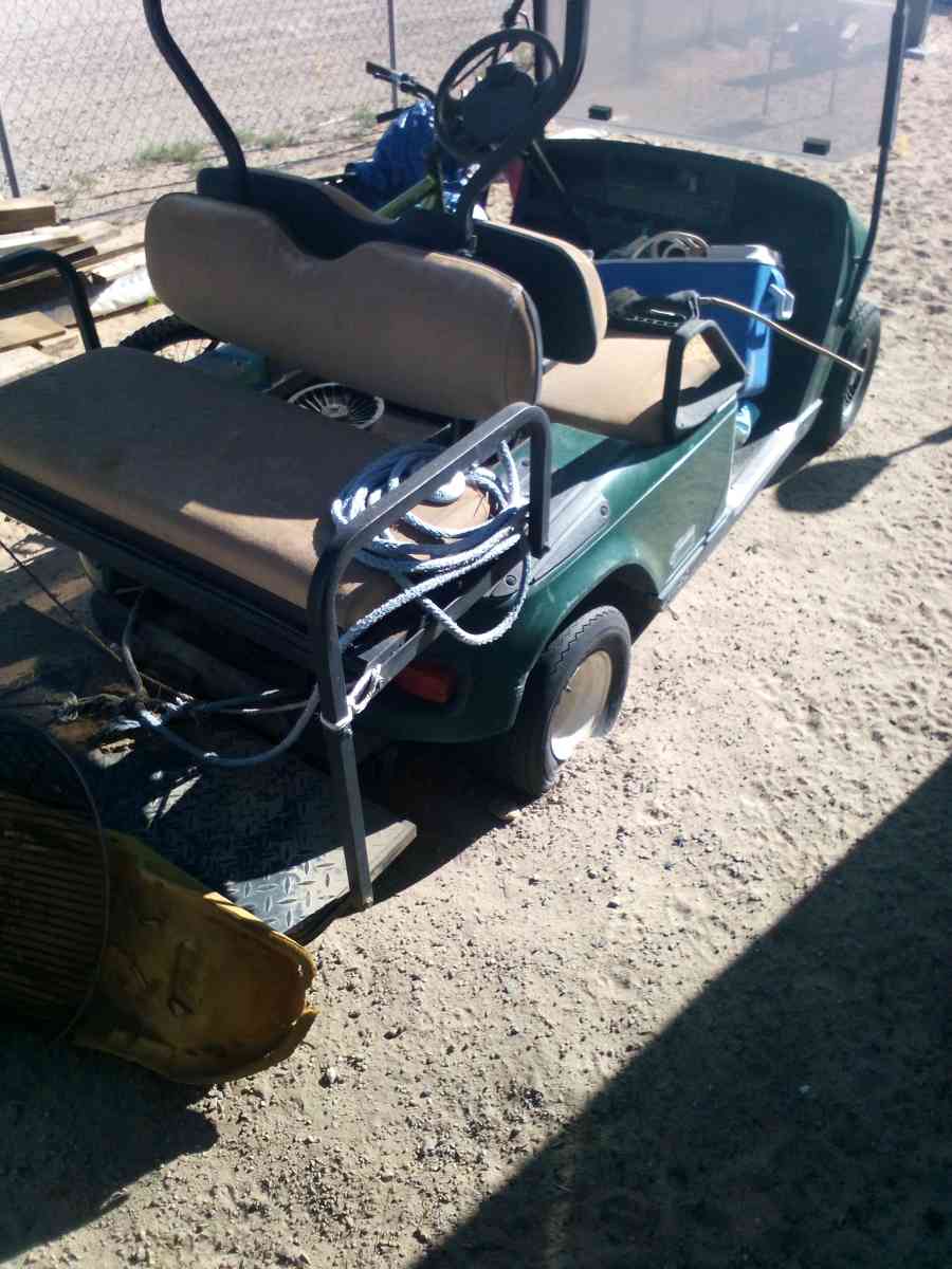 E go golf cart - Hinkley, California - FleaMarketBay