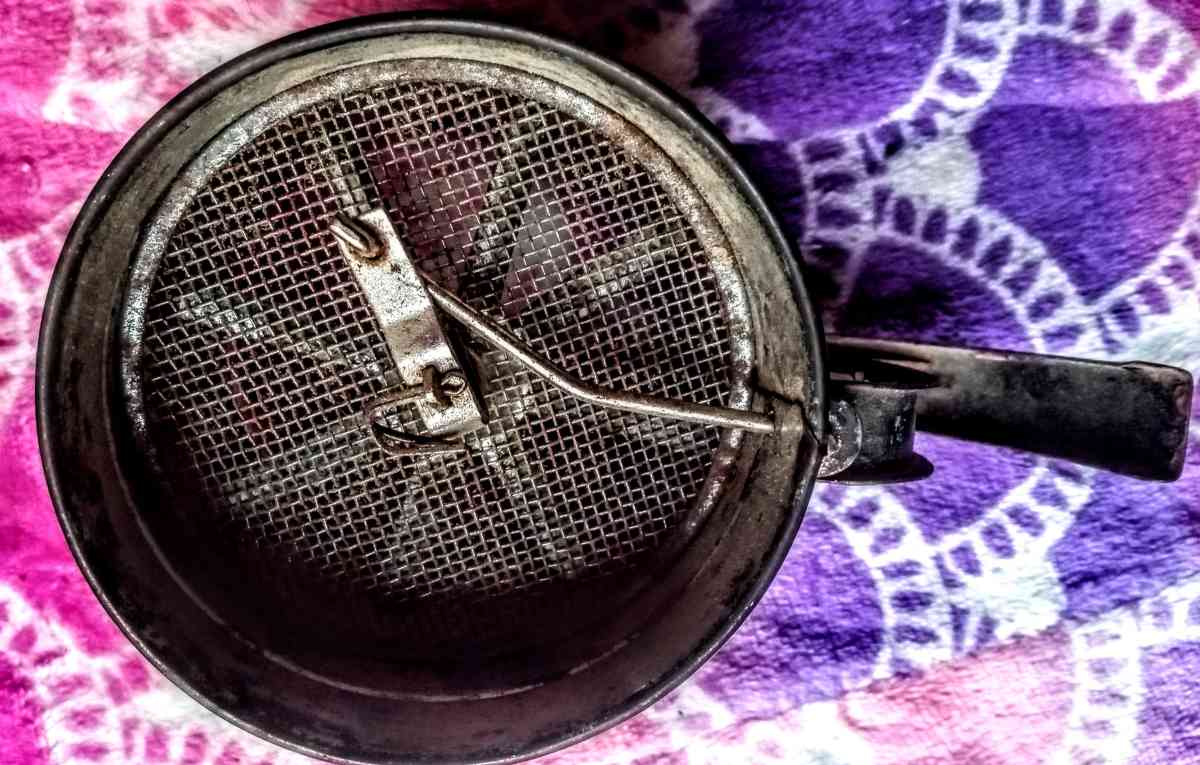 1 Cup Flour Sifter - Muldrow, Oklahoma - FleaMarketBay