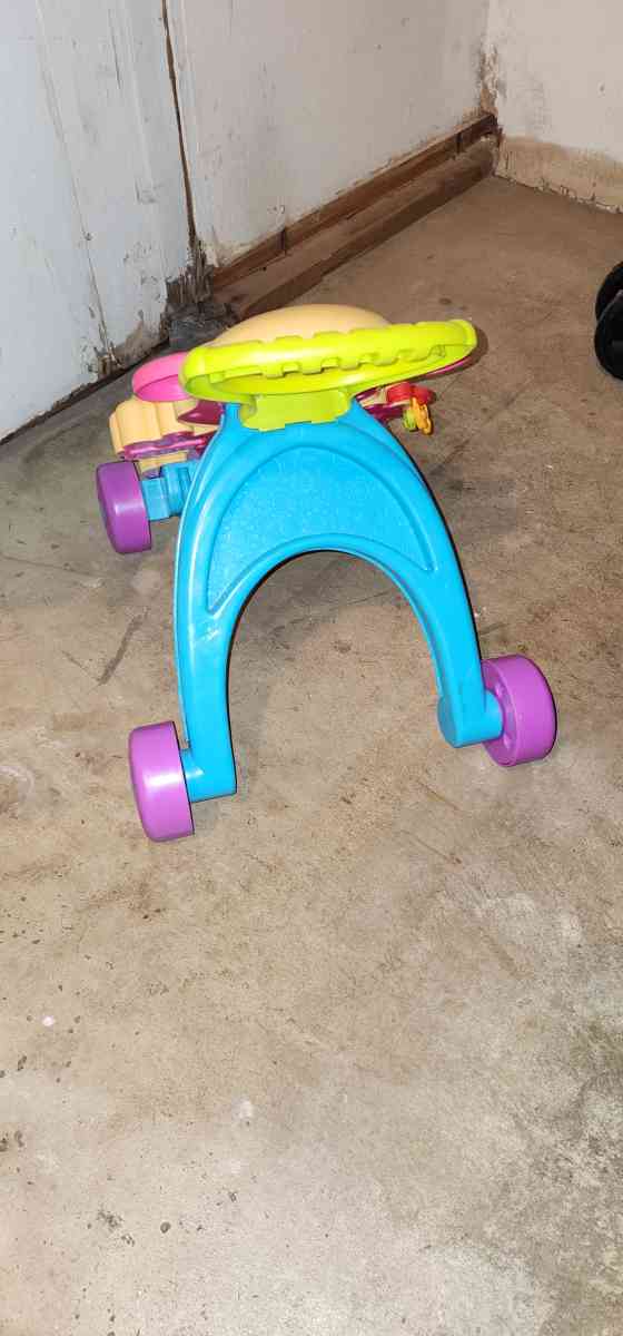 walker - Aurora, Colorado - FleaMarketBay