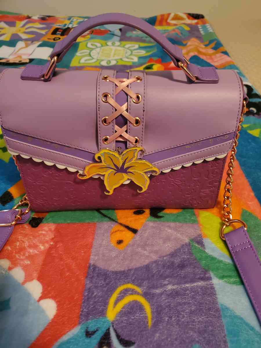 Tangled Magic Flower crossbody