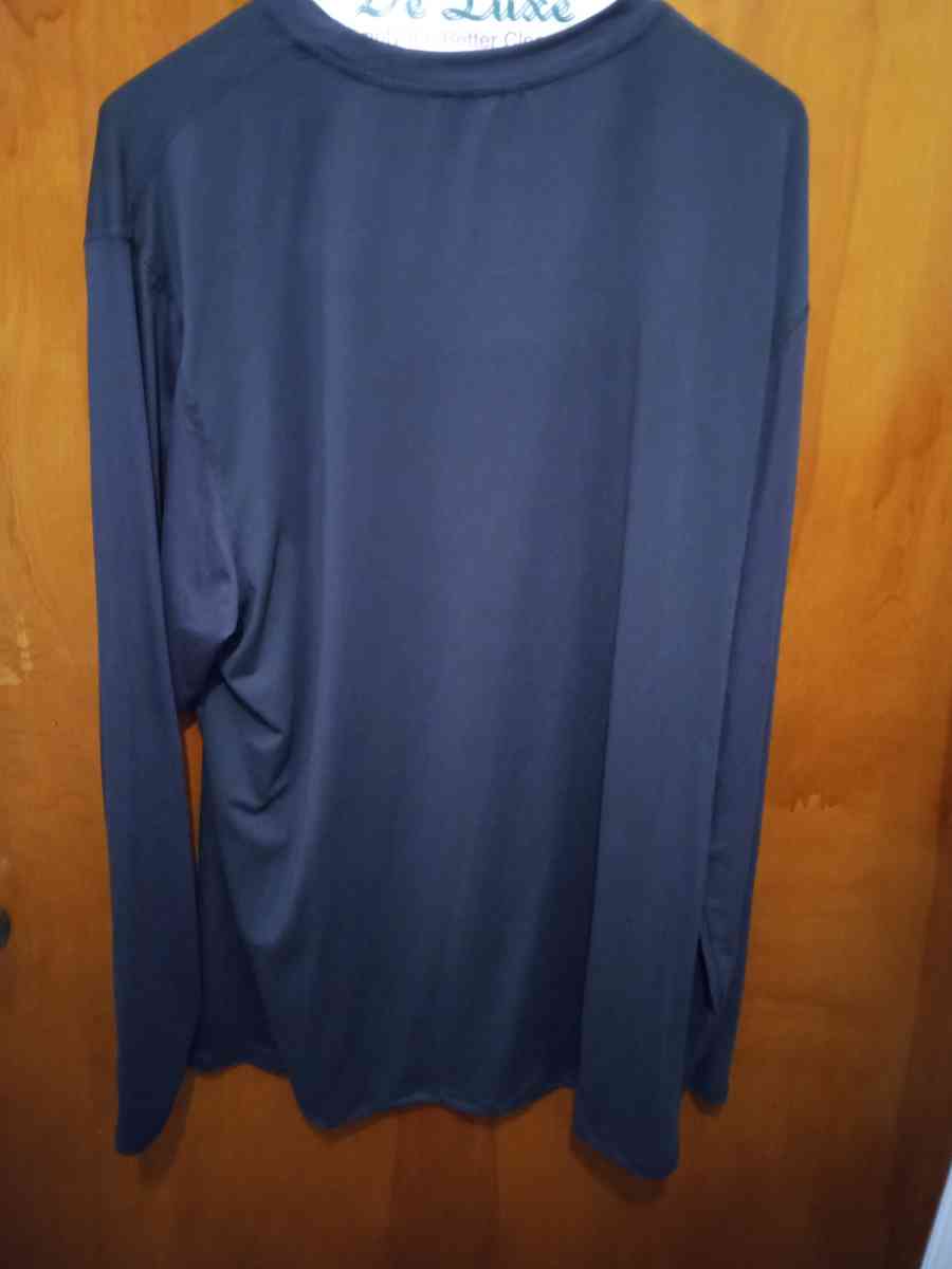 l sell the set of 6 sweatshirts size large new size large - Adelanto, California - FleaMarketBay
