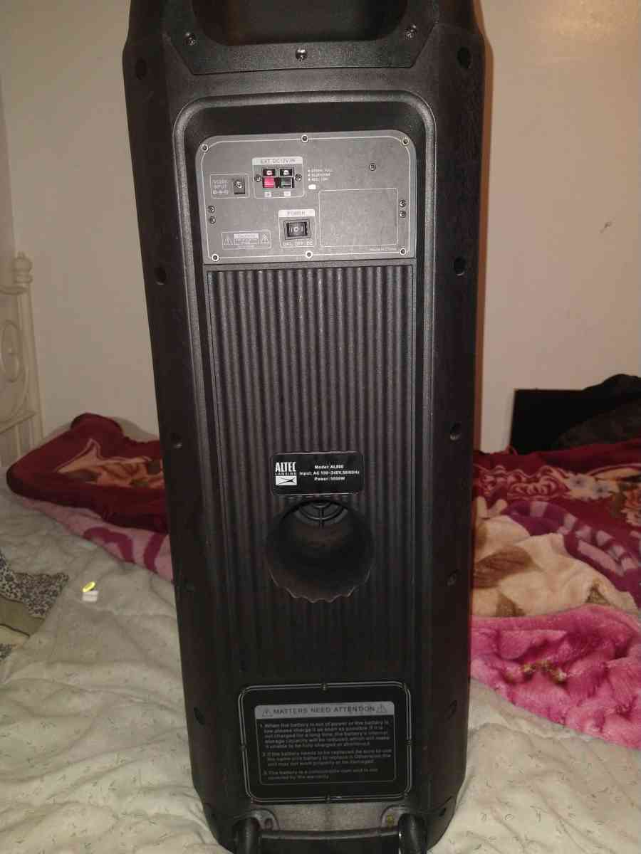 Altec lansing Bluetooth powered speaker - Brooklyn, New York - FleaMarketBay