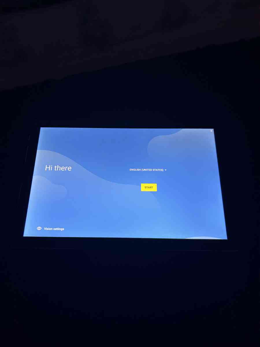 Tablet in good condition no scratches need a USB charger - Canandaigua, New York - FleaMarketBay