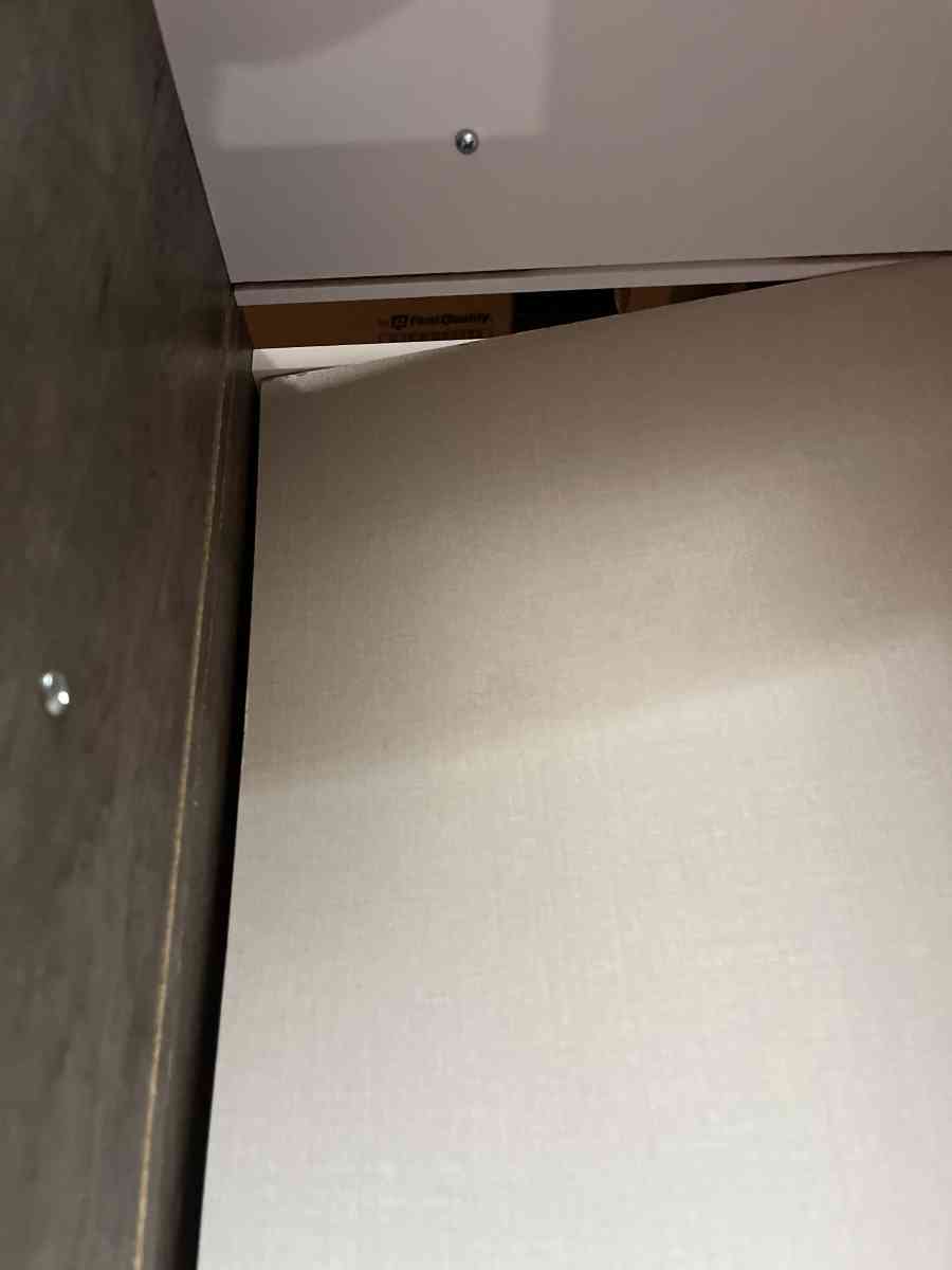 arkoe 5 dresser draw - Brooklyn, New York - FleaMarketBay