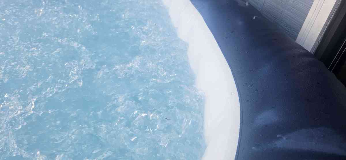 hot tub - Myrtle Beach, South Carolina - FleaMarketBay