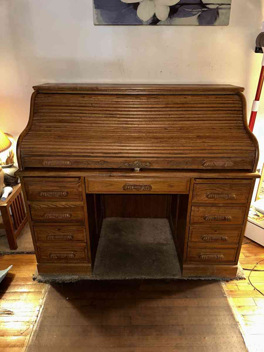 Vintage RollTop Desk with Chair - Pico Rivera, California - FleaMarketBay