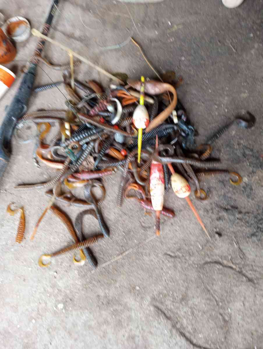 old boat parts and fishing poles and tackle - Bacliff, Texas - FleaMarketBay