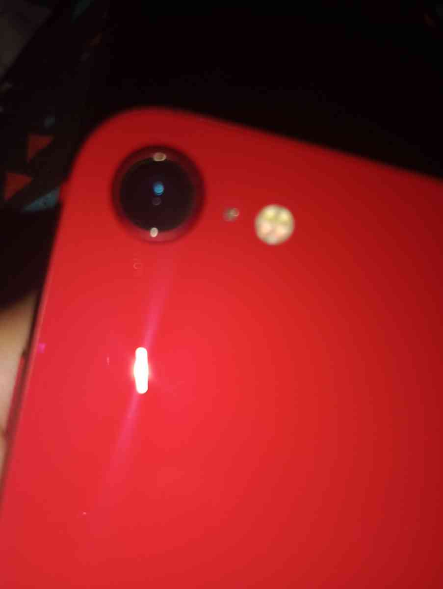 I phone 8 product red - Tulsa, Oklahoma - FleaMarketBay