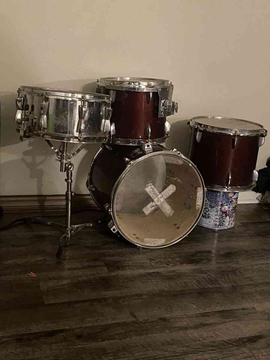 drum set - Amarillo, Texas - FleaMarketBay