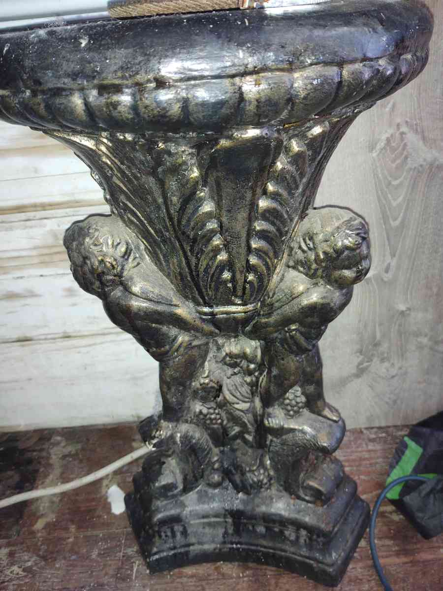 angek tablestand - Panama City, Florida - FleaMarketBay