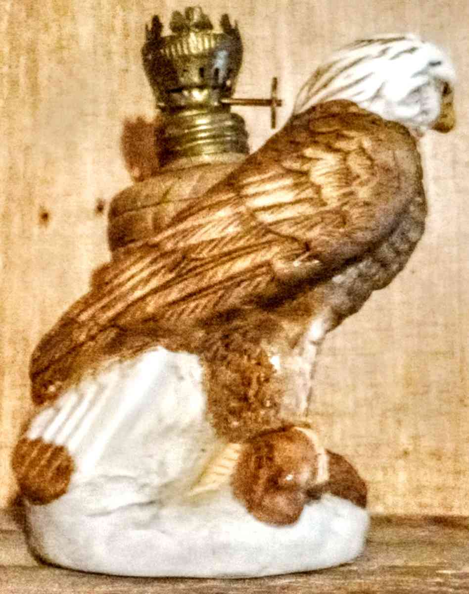 Eagle Oil  Lamp - Muldrow, Oklahoma - FleaMarketBay