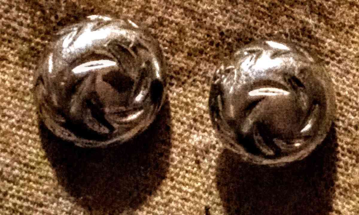 Silver Plated Rose Etched Details Stud Earrings - Muldrow, Oklahoma - FleaMarketBay