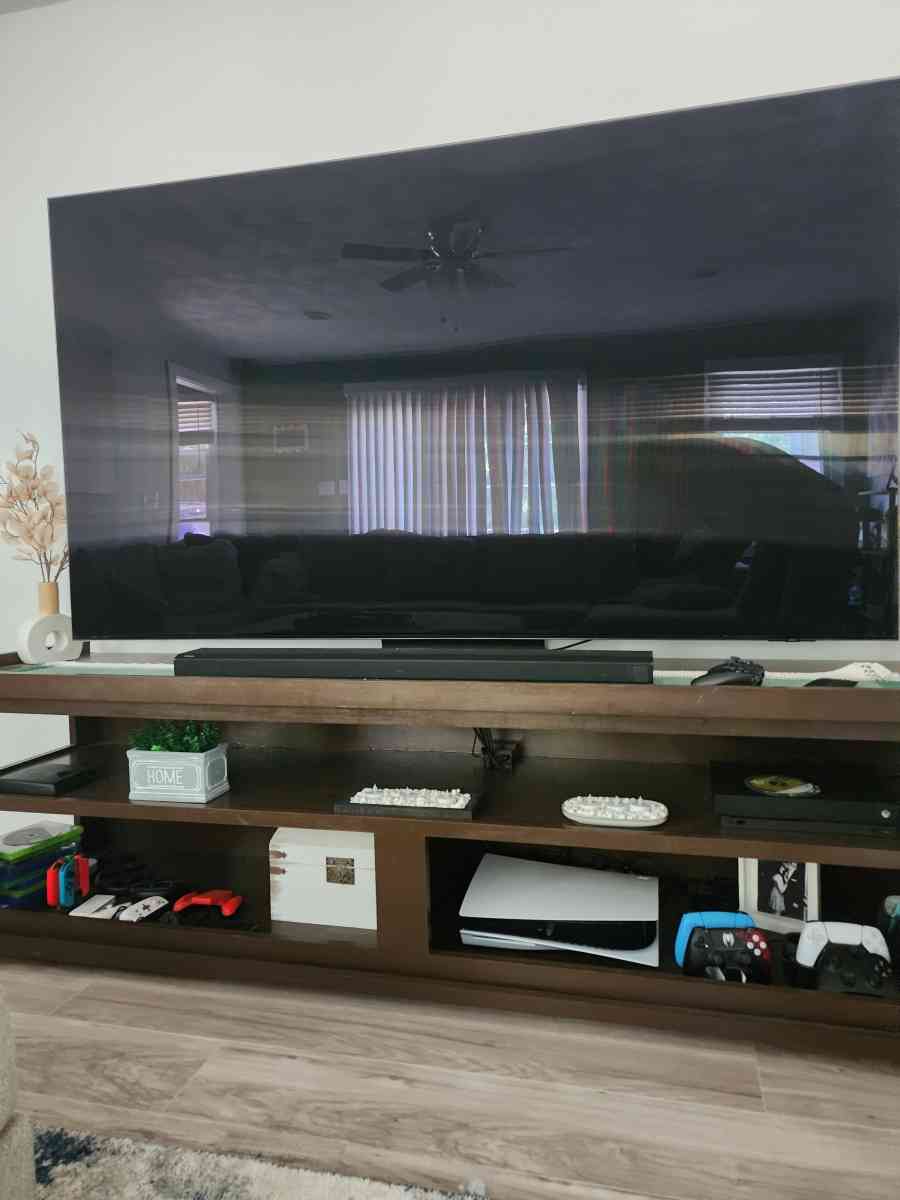 Samsung 90qb QLED 85 Inch TV Mini Led Quantum HDR - Lillington, North Carolina - FleaMarketBay