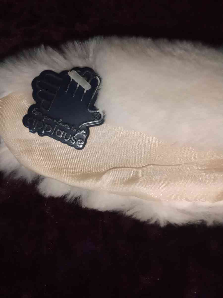 1935 Prescious moments rabbit - Bristol, Indiana - FleaMarketBay