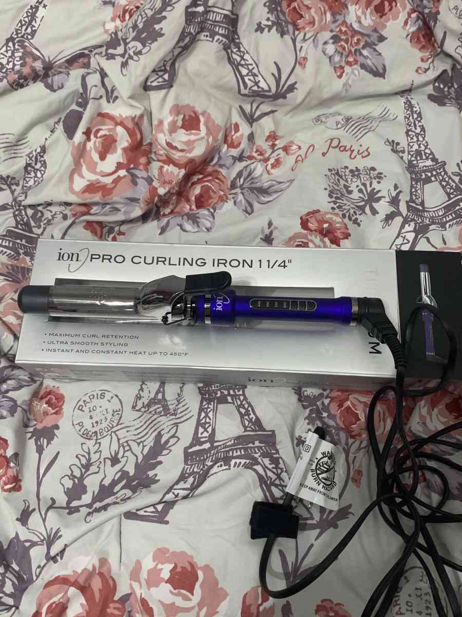 Ion Pro curling iron - Phelan, California - FleaMarketBay