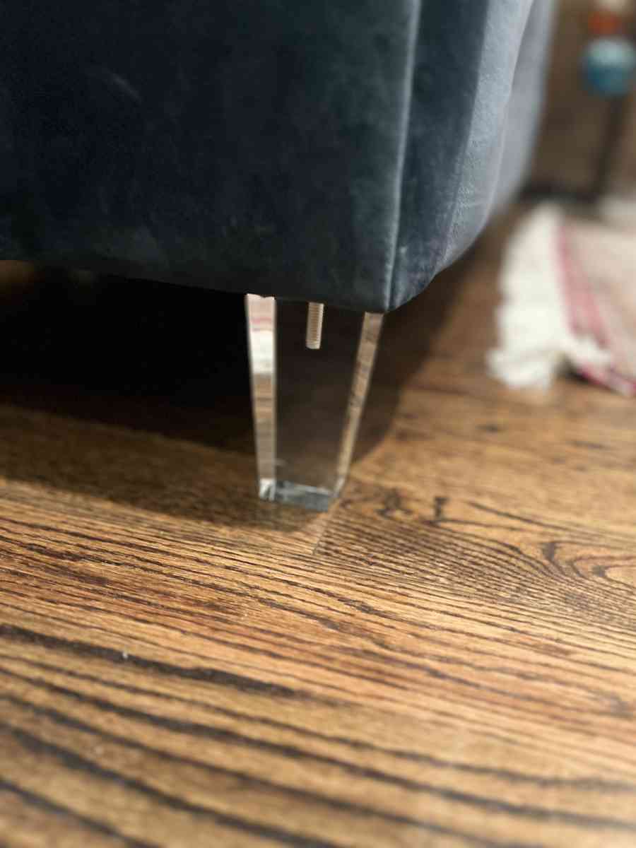 Vertical Navy Velvet Sofa - Flower Mound, Texas - FleaMarketBay