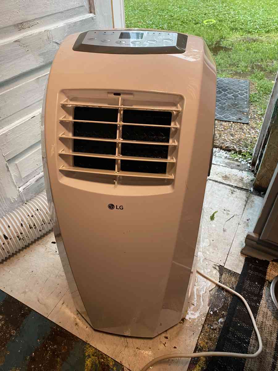 LG portable air conditioner 10000 BTU - Tulsa, Oklahoma - FleaMarketBay