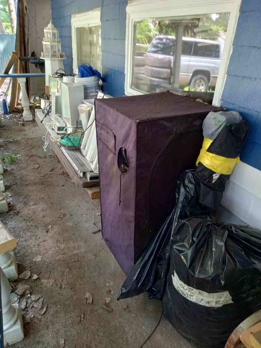 grow equipment - Clinton Township, Michigan - FleaMarketBay