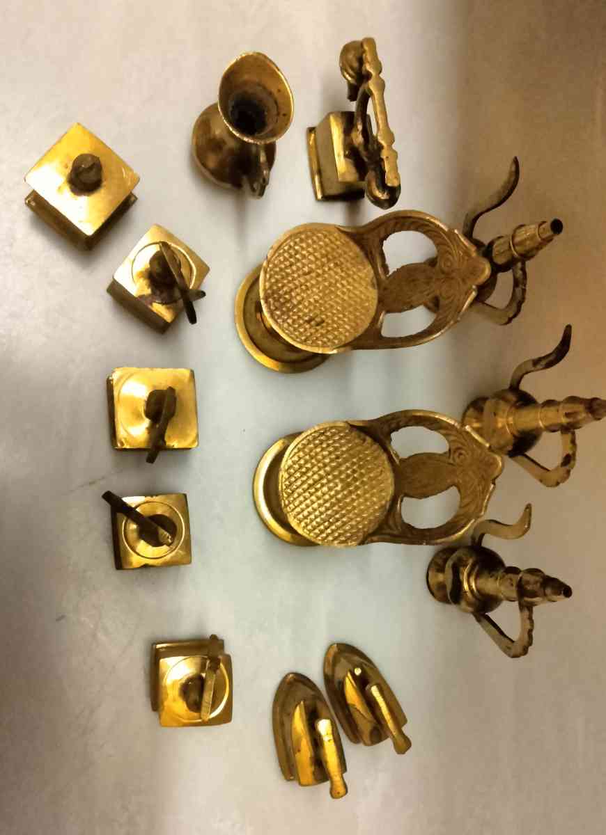 Bronce - Amsterdam, New York