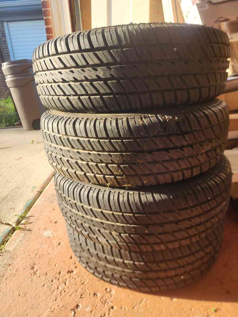NEW TIRES - Inkster, Michigan - FleaMarketBay