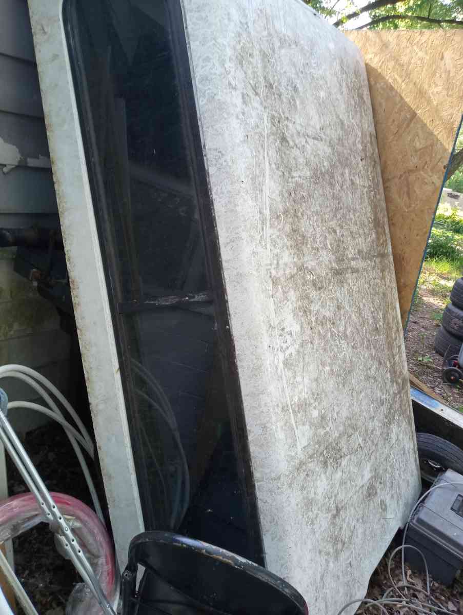 8foot truck cap for dodge