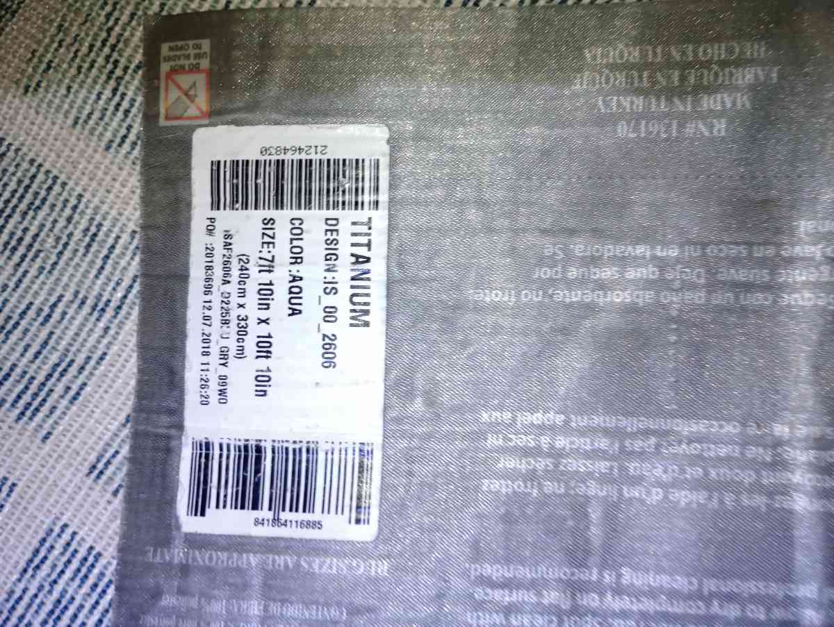 AREA RUG - Spring Hill, Florida - FleaMarketBay